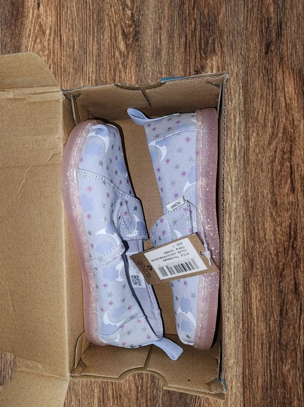 TOMS Kids Slip-On Shoes in Light Lavender with Star & Cloud Print Size Kid 11